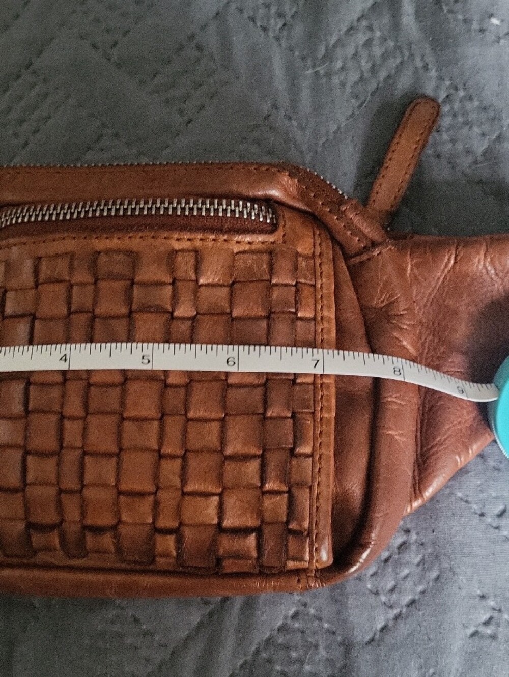 Vilenca Holland Woven Leather Waist/Sling Bag - Picture 6 of 6